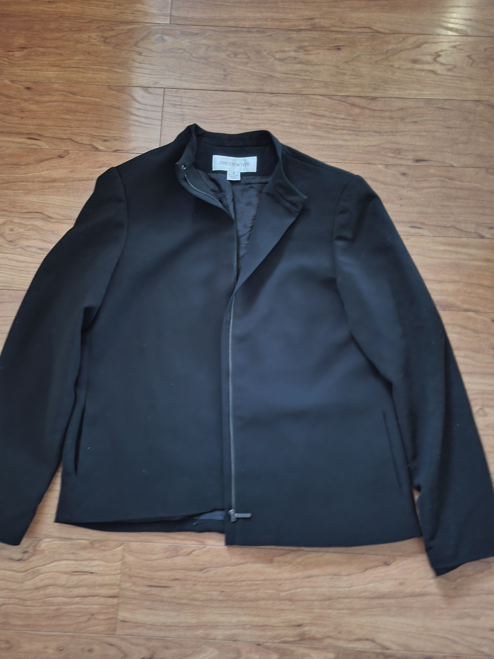 Jones New York Men’s Black Lightweight Zip Jacket